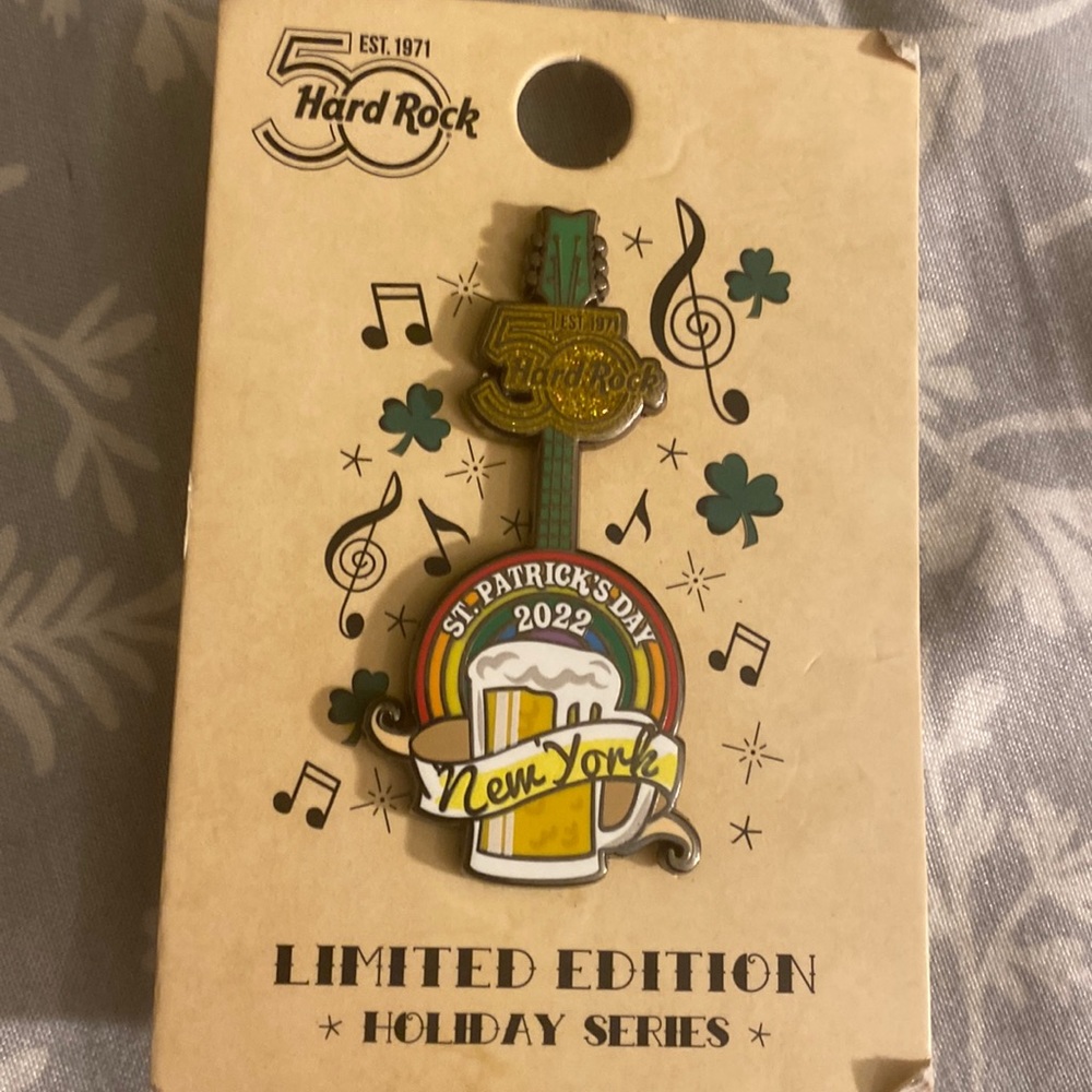 Hard Rock Cafe Limited Edition St Patrick’s Day 2022 pin